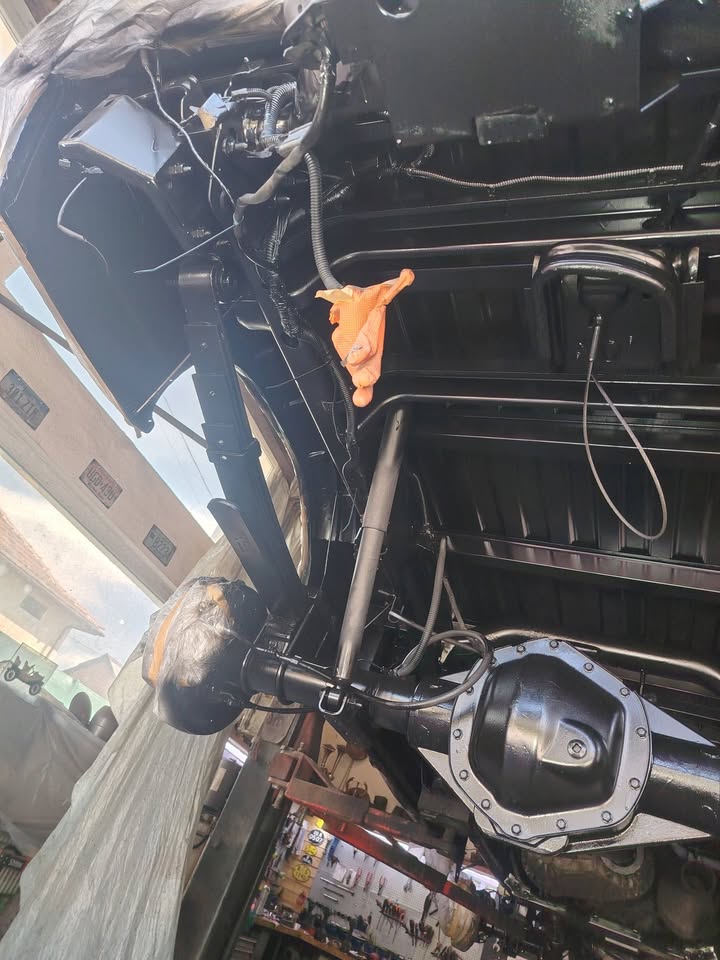 Ремонт и реставрация на автомобили и мотоциклети